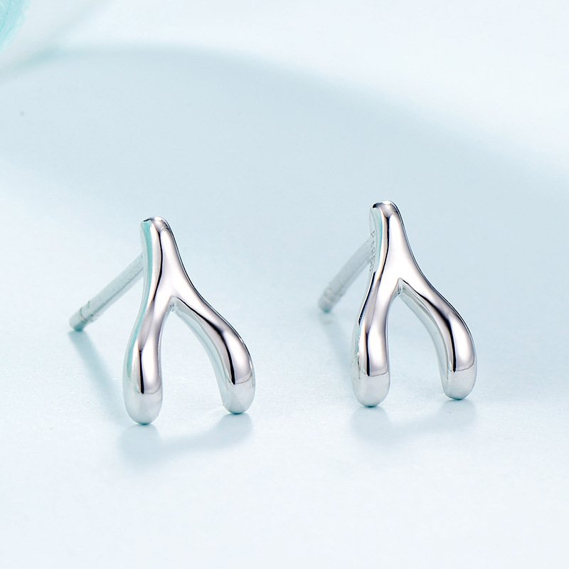Korean drama heirs earrings silver small wish bone earrings female white copper earrings
