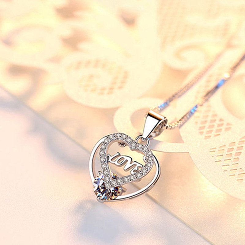 Love love heart pendant girl student simple heart-shaped clavicle necklace creative jewelry
