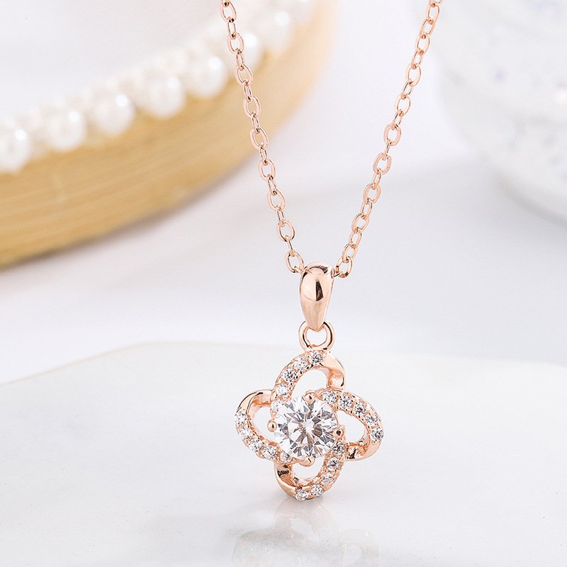 s999 sterling silver simple four-leaf clover necklace female exquisite fashion clavicle chain rotating flower pendant jewelry