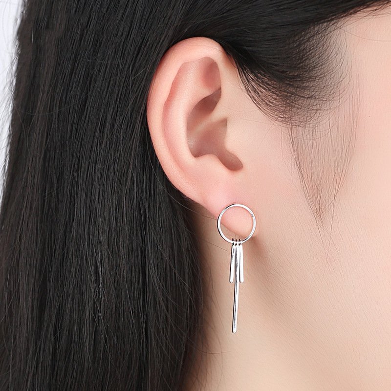 Simple and fashionable long style geometric silver needle earrings, cold personality earrings