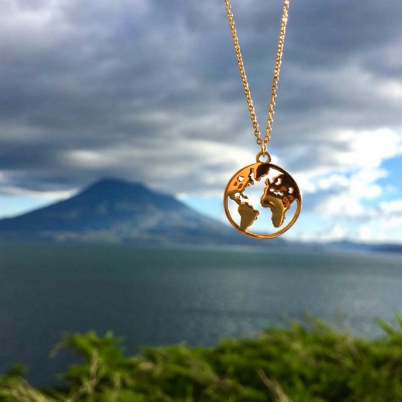 Jewelry 925 sterling silver your world golden necklace design short chain