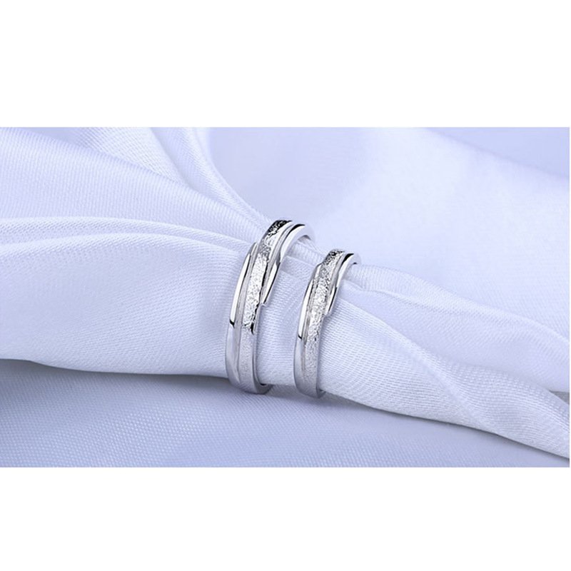 A pair of rings for men and women couples 925 silver closed fine frosted ring simple personality without diamonds