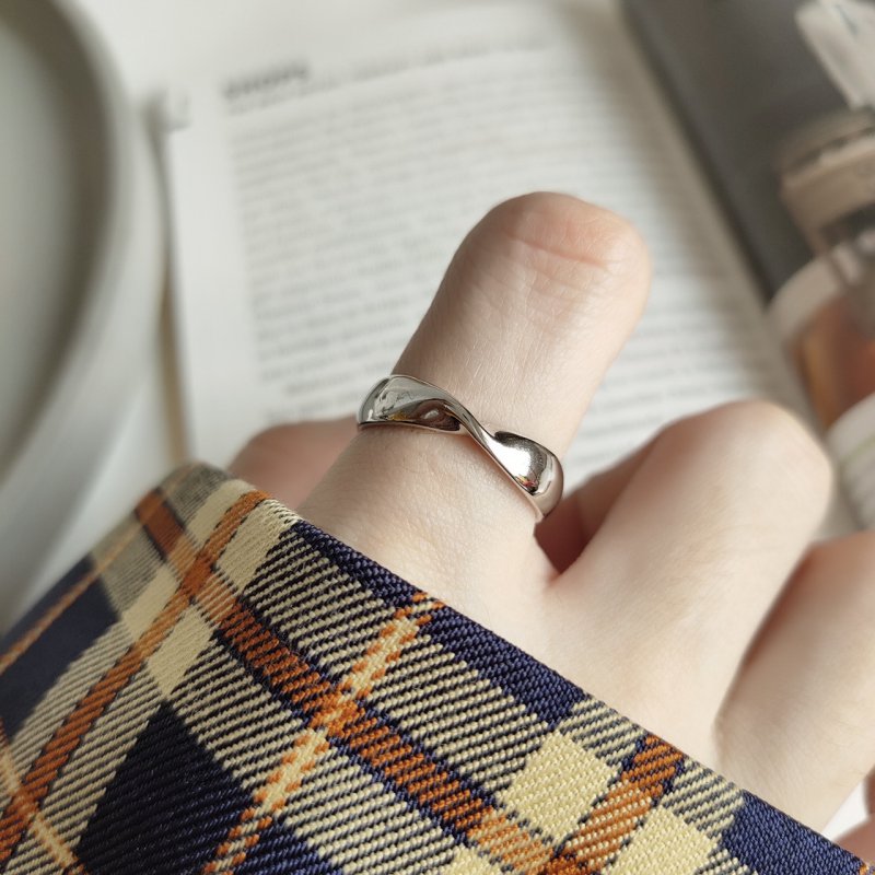 Minimalist wild trendy net red 925 sterling silver twisted wire ring finger ring index finger Minimalist wild trendy net red 925 sterling silver twisted wire ring finger ring index finger