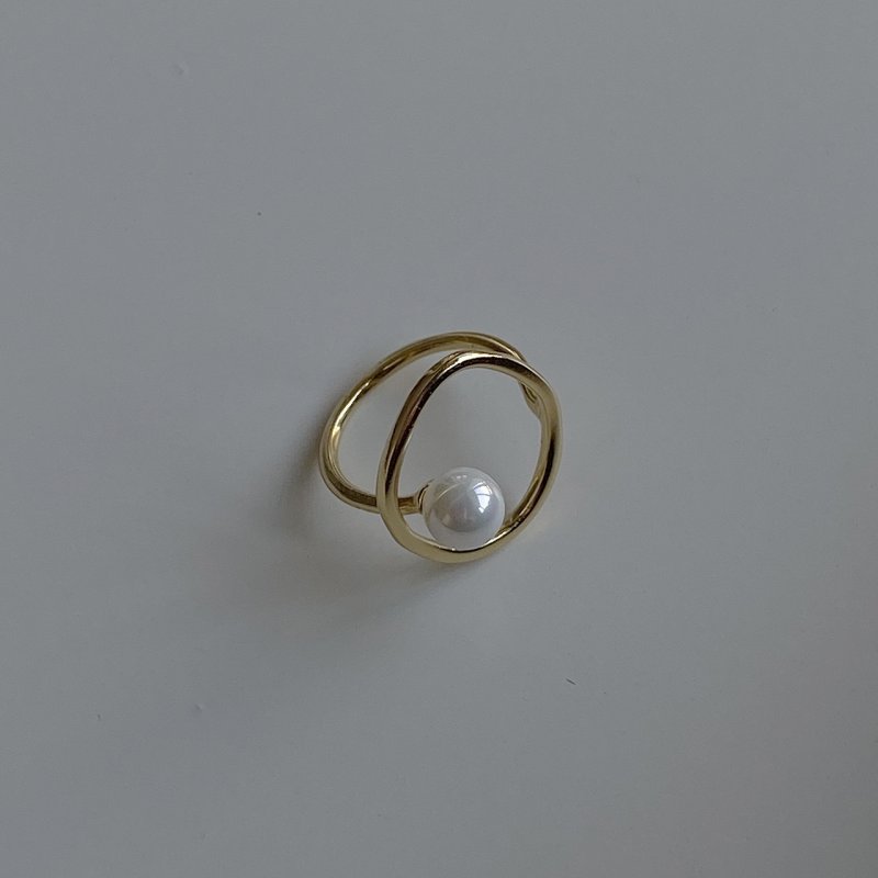 Geometric minimalist 925 sterling silver ring female niche design sense cold wind net celebrity winding shell beads ring